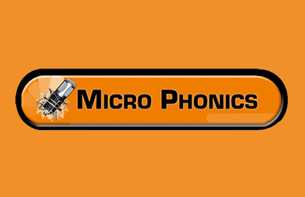 Micro Phonics Musiklabel Logo auf orangefarbenem Hintergrund